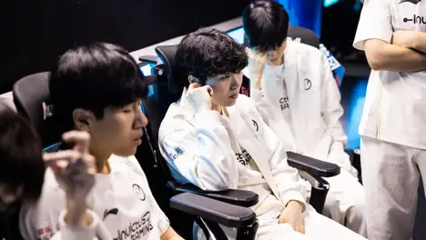 数据对比：Chovy与Knight，谁将是S15最强中单？-火博电竞