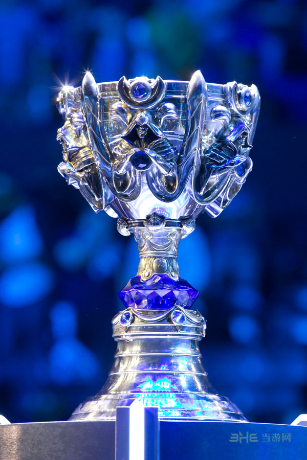 Knight阿狸精准魅惑制胜 JDG战队关键团战锁定电竞比赛胜局-火博电竞